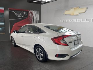 Honda Civic  2020 à Saint-Hyacinthe, Québec - 4 - w320h240px