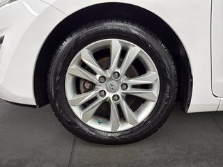Hyundai ELANTRA GT  2014 à Saint-Hyacinthe, Québec - 7 - w320h240px