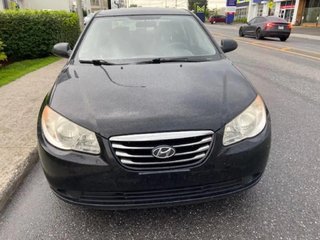 2010 Hyundai Elantra in Saint-Hyacinthe, Quebec - 6 - w320h240px