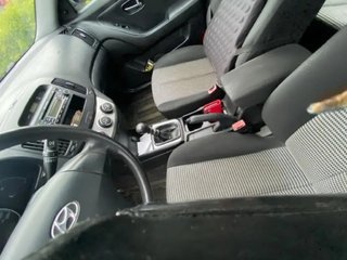 2010 Hyundai Elantra in Saint-Hyacinthe, Quebec - 9 - w320h240px