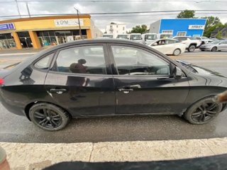 2010 Hyundai Elantra in Saint-Hyacinthe, Quebec - 5 - w320h240px