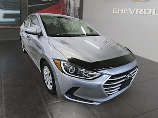 2017 Hyundai ELANTRA in Saint-Hyacinthe, Quebec - 6 - w320h240px
