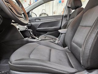 2017 Hyundai ELANTRA in Saint-Hyacinthe, Quebec - 12 - w320h240px