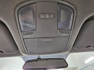 2017 Hyundai ELANTRA in Saint-Hyacinthe, Quebec - 11 - w320h240px