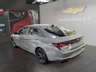 Hyundai Elantra  2021 à Saint-Hyacinthe, Québec - 6 - w320h240px