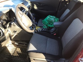 Hyundai KONA  2020 à Saint-Hyacinthe, Québec - 6 - w320h240px