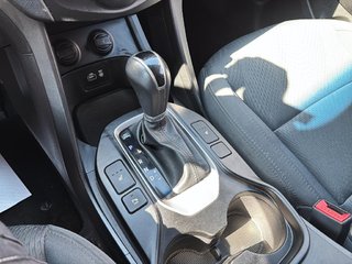 Hyundai SANTA FE  2018 à Saint-Hyacinthe, Québec - 15 - w320h240px