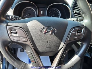 Hyundai SANTA FE  2018 à Saint-Hyacinthe, Québec - 12 - w320h240px