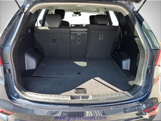 Hyundai SANTA FE  2018 à Saint-Hyacinthe, Québec - 6 - w320h240px