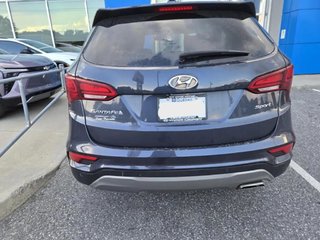 Hyundai Santa Fe  2018 à Saint-Hyacinthe, Québec - 3 - w320h240px