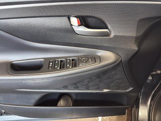 Hyundai Santa Fe  2020 à Saint-Hyacinthe, Québec - 11 - w320h240px