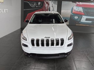 Jeep Cherokee  2014 à Saint-Hyacinthe, Québec - 2 - w320h240px