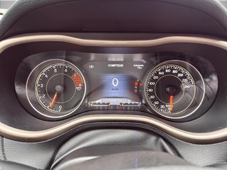 Jeep Cherokee  2016 à Saint-Hyacinthe, Québec - 15 - w320h240px