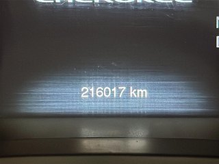 Jeep CHEROKEE  2016 à Saint-Hyacinthe, Québec - 12 - w320h240px