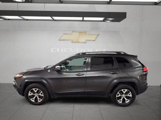 Jeep CHEROKEE  2016 à Saint-Hyacinthe, Québec - 5 - w320h240px