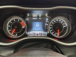 Jeep CHEROKEE  2016 à Saint-Hyacinthe, Québec - 13 - w320h240px