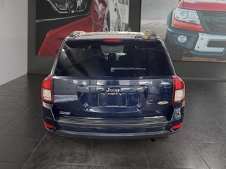 Jeep Compass  2015 à Saint-Hyacinthe, Québec - 4 - w320h240px