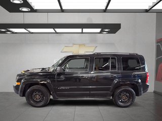 Jeep Patriot  2011 à Saint-Hyacinthe, Québec - 3 - w320h240px