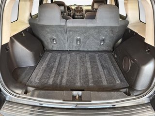 Jeep Patriot  2011 à Saint-Hyacinthe, Québec - 4 - w320h240px
