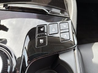 Kia SPORTAGE  2023 à Saint-Hyacinthe, Québec - 17 - w320h240px