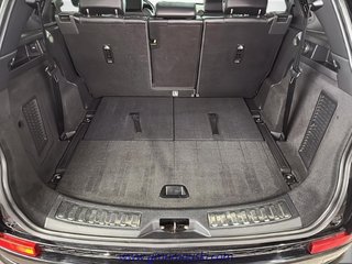 Land Rover DISCOVERY  2023 à Saint-Hyacinthe, Québec - 6 - w320h240px