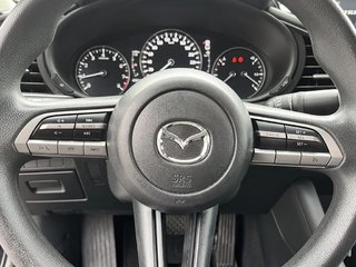 Mazda 3  2020 à Saint-Hyacinthe, Québec - 11 - w320h240px