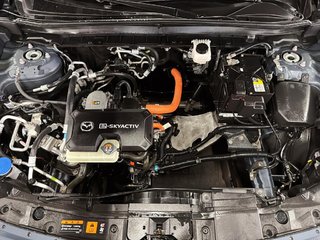 2022 Mazda MX-30 in Saint-Hyacinthe, Quebec - 8 - w320h240px