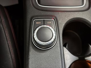 Mercedes GLA45  2015 à Saint-Hyacinthe, Québec - 15 - w320h240px