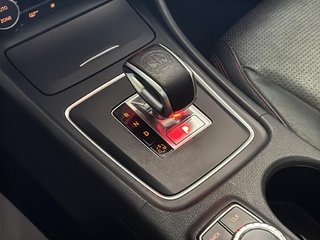 Mercedes GLA45  2015 à Saint-Hyacinthe, Québec - 14 - w320h240px