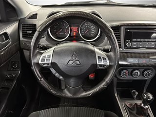 2015 Mitsubishi Lancer in Saint-Hyacinthe, Quebec - 11 - w320h240px
