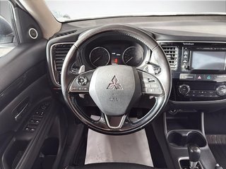 Mitsubishi OUTLANDER  2016 à Saint-Hyacinthe, Québec - 11 - w320h240px