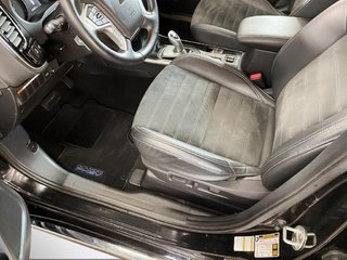 Mitsubishi Outlander  2020 à Saint-Hyacinthe, Québec - 9 - w320h240px