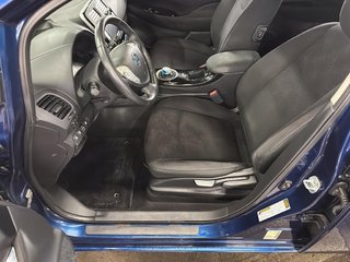 Nissan LEAF  2017 à Saint-Hyacinthe, Québec - 9 - w320h240px