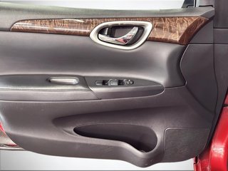 Nissan SENTRA  2013 à Saint-Hyacinthe, Québec - 10 - w320h240px