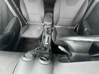 Pontiac G6  2006 à Saint-Hyacinthe, Québec - 11 - w320h240px
