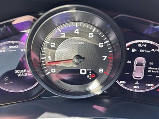 2022 Porsche Cayenne in Saint-Hyacinthe, Quebec - 12 - w320h240px