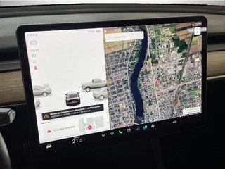 2021 Tesla MODEL 3 in Saint-Hyacinthe, Quebec - 12 - w320h240px