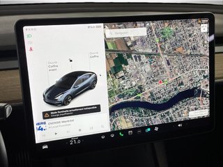 2021 Tesla MODEL 3 in Saint-Hyacinthe, Quebec - 11 - w320h240px