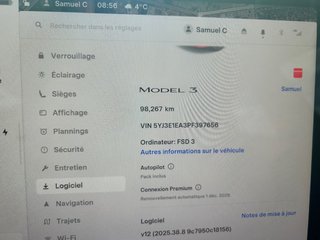 Tesla MODEL 3  2023 à Saint-Hyacinthe, Québec - 7 - w320h240px