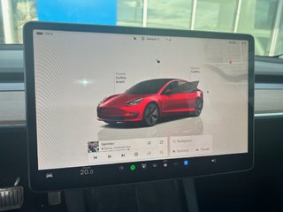 Tesla MODEL 3  2023 à Saint-Hyacinthe, Québec - 6 - w320h240px