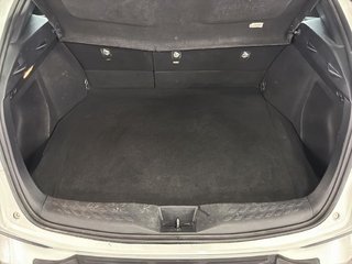 Toyota C-HR  2019 à Saint-Hyacinthe, Québec - 6 - w320h240px