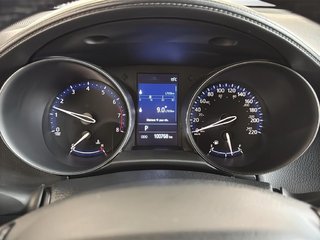 Toyota C-HR  2019 à Saint-Hyacinthe, Québec - 14 - w320h240px
