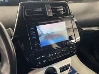 2018 Toyota Prius in Saint-Hyacinthe, Quebec - 16 - w320h240px