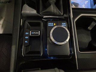 Toyota Tundra  2022 à Saint-Hyacinthe, Québec - 17 - w320h240px