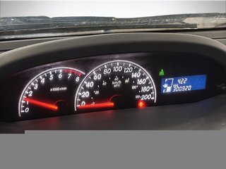 2008 Toyota YARIS in Saint-Hyacinthe, Quebec - 12 - w320h240px