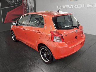 2008 Toyota YARIS in Saint-Hyacinthe, Quebec - 4 - w320h240px