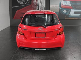 Toyota Yaris  2015 à Saint-Hyacinthe, Québec - 3 - w320h240px