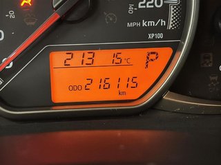 Toyota Yaris  2015 à Saint-Hyacinthe, Québec - 12 - w320h240px