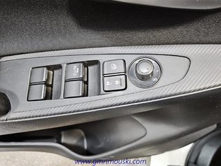 Toyota YARIS  2017 à Saint-Hyacinthe, Québec - 10 - w320h240px