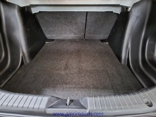 Toyota YARIS  2017 à Saint-Hyacinthe, Québec - 17 - w320h240px